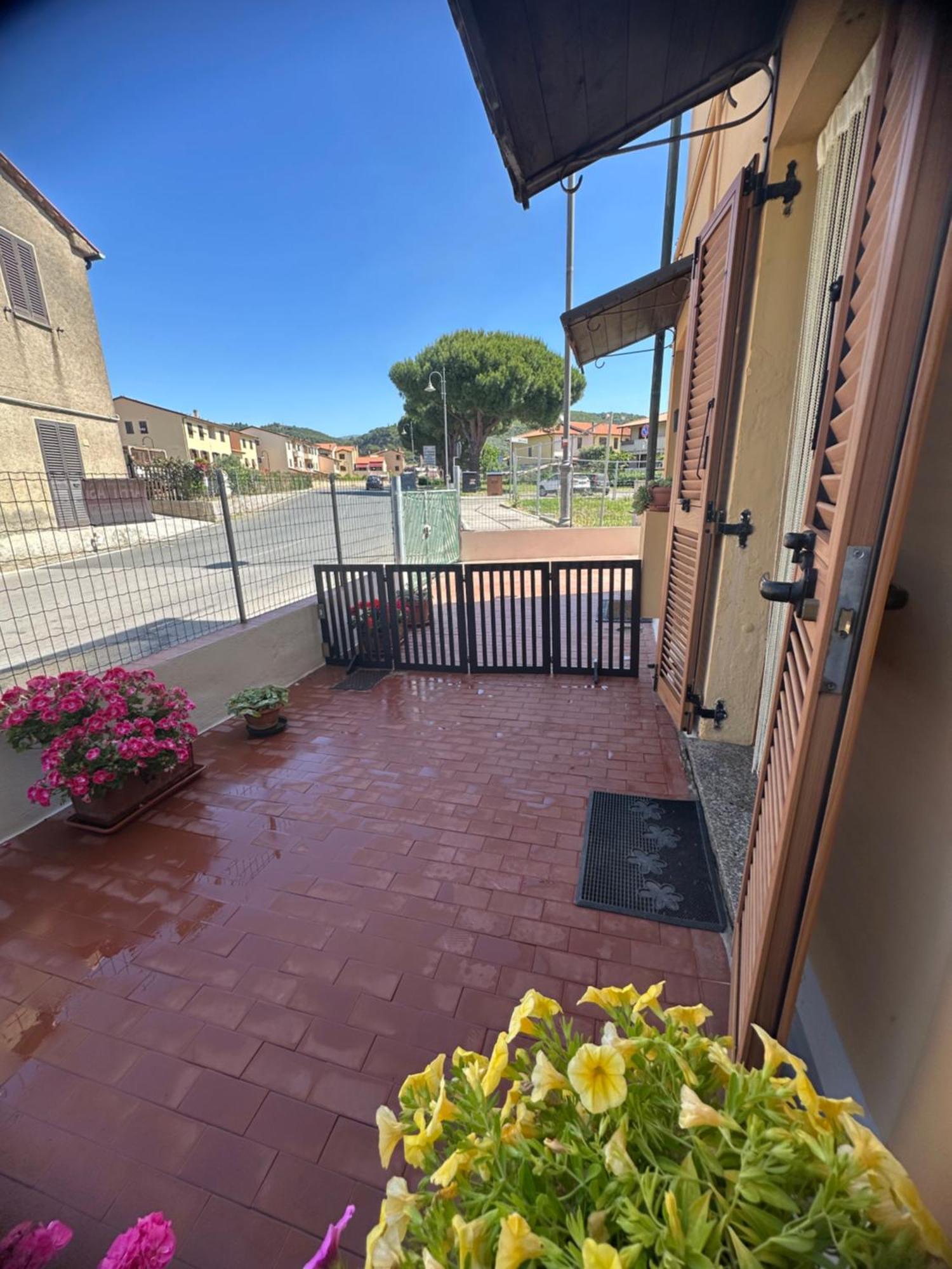 Ferienwohnung La Casa Di Nonna Ottorina Venturina Terme Exterior foto