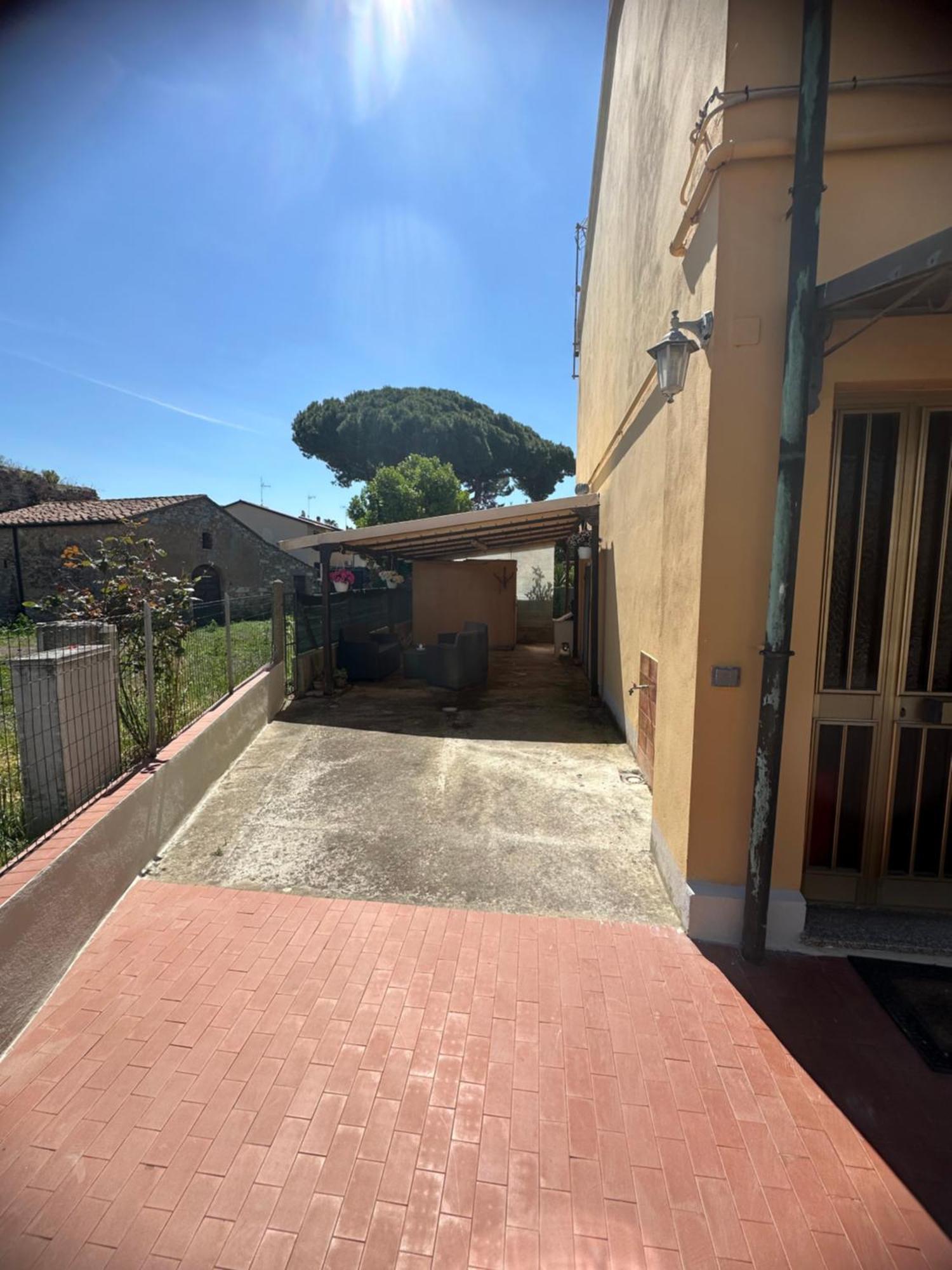 Ferienwohnung La Casa Di Nonna Ottorina Venturina Terme Exterior foto