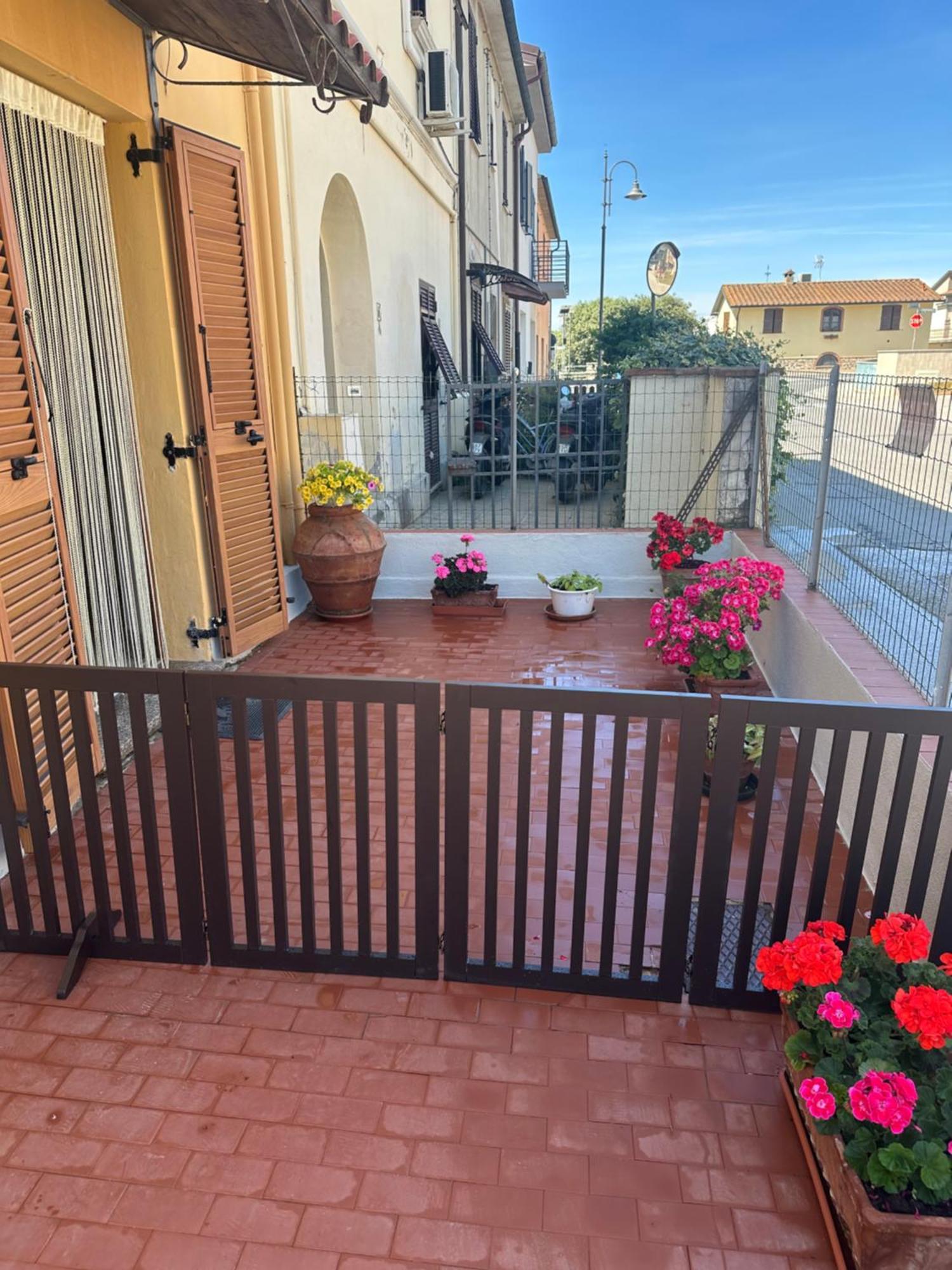 Ferienwohnung La Casa Di Nonna Ottorina Venturina Terme Exterior foto