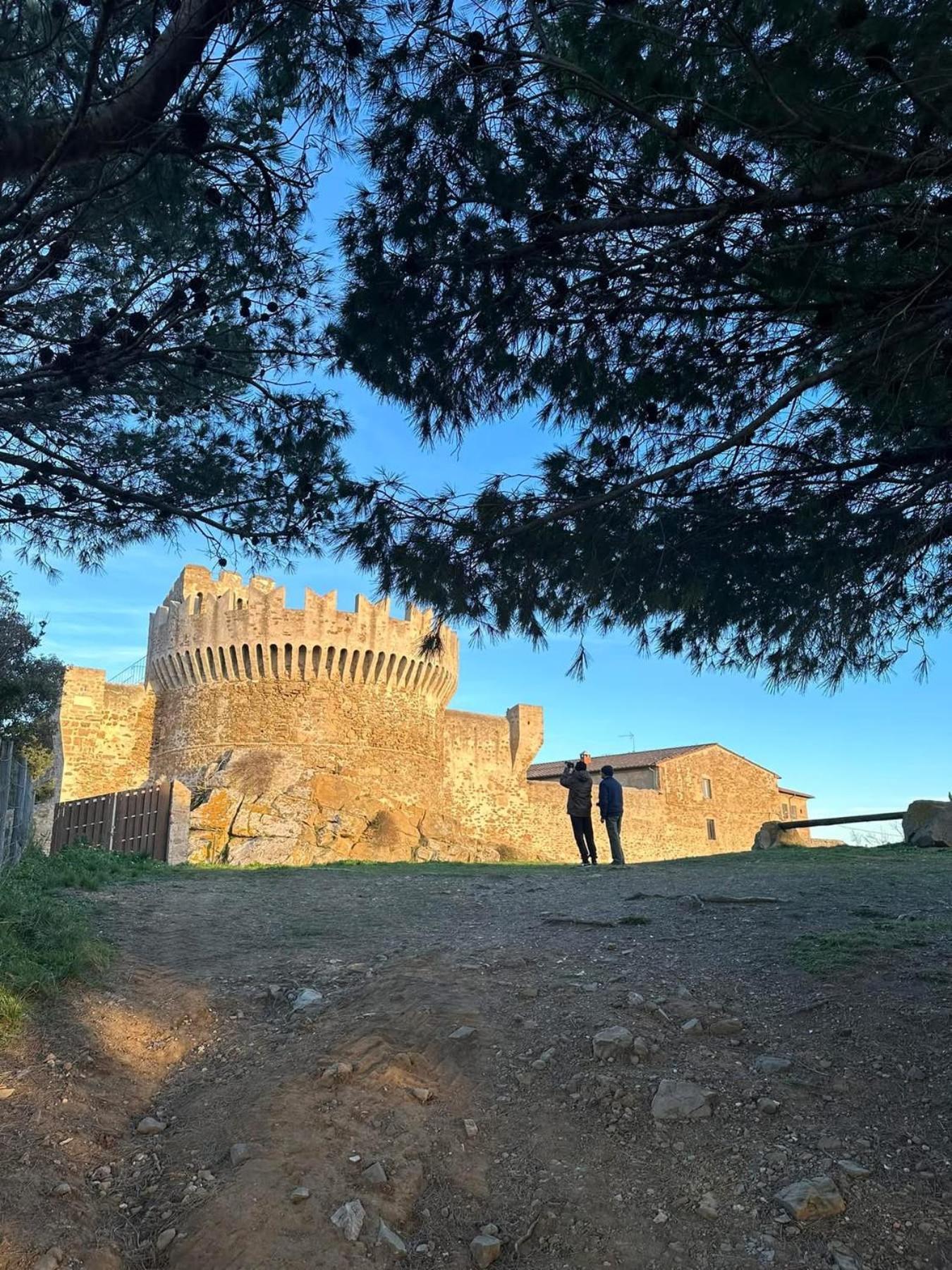 Ferienwohnung La Casa Di Nonna Ottorina Venturina Terme Exterior foto